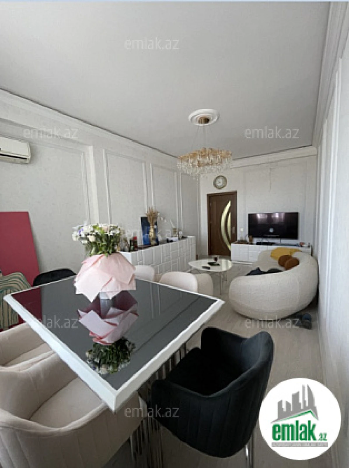 Satılır 2 otaqlı yeni tikili 75 m²