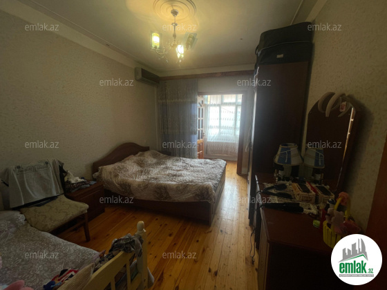Satılır 4 otaqlı köhnə tikili 90 m² — Bakı 4 otaq 90.00 m²