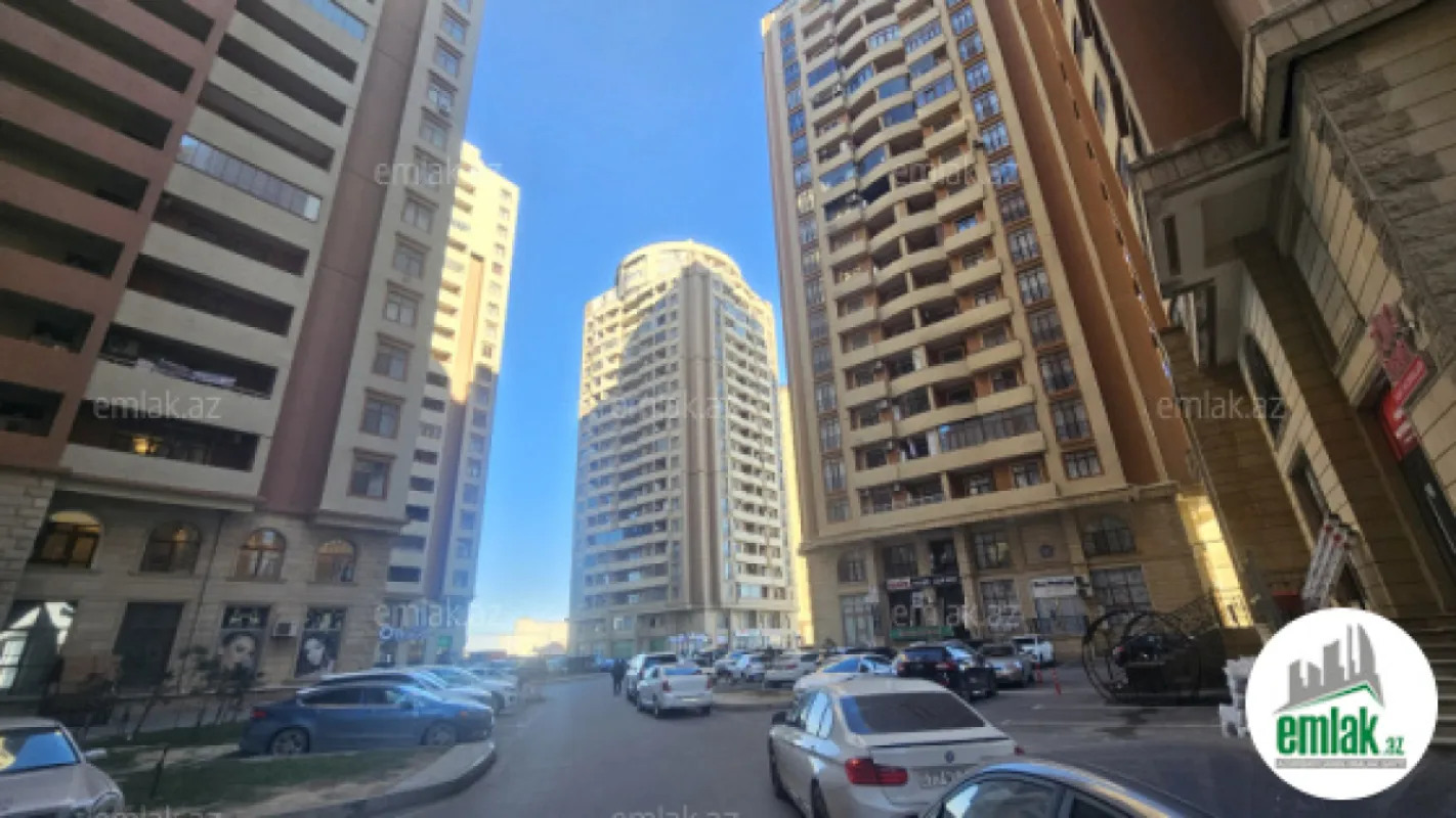 Satılır 3 otaqlı yeni tikili 123 m²