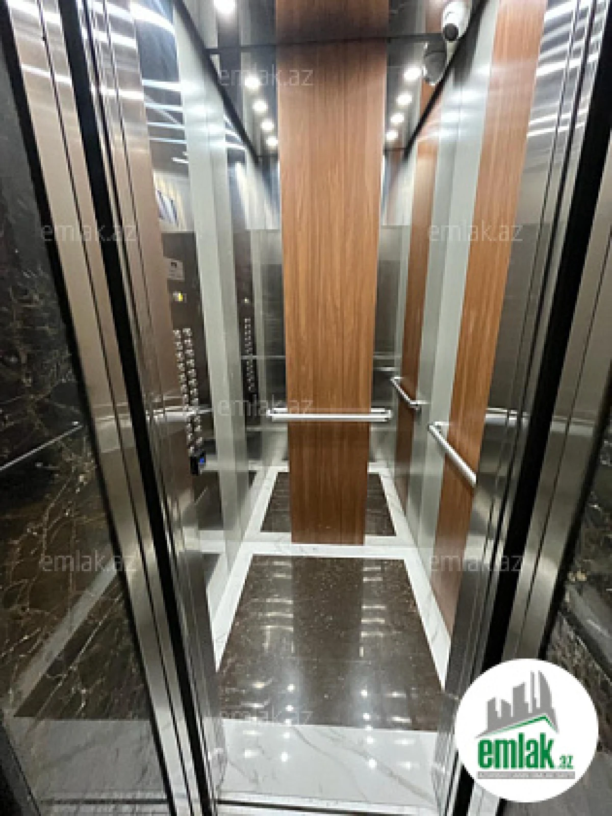 Satılır 2 otaqlı yeni tikili 79 m²