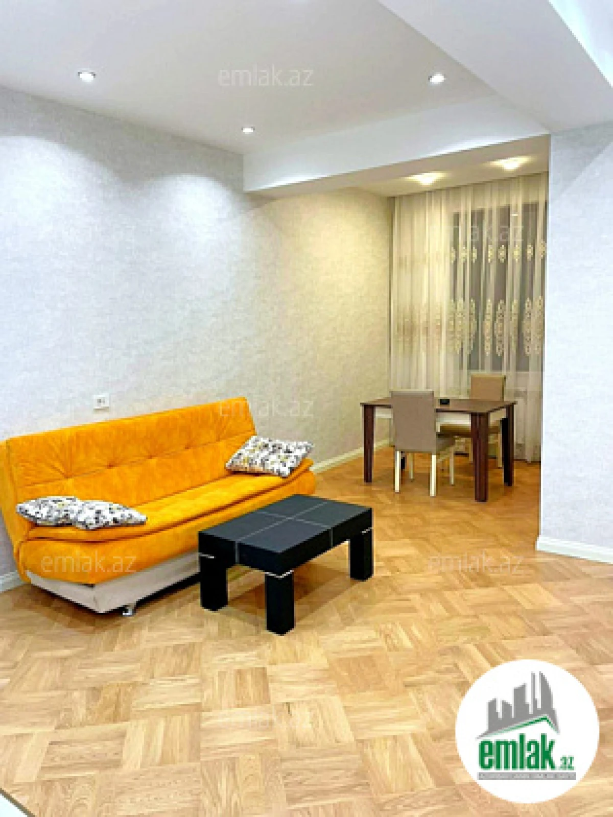 Satılır 2 otaqlı yeni tikili 70.5 m²