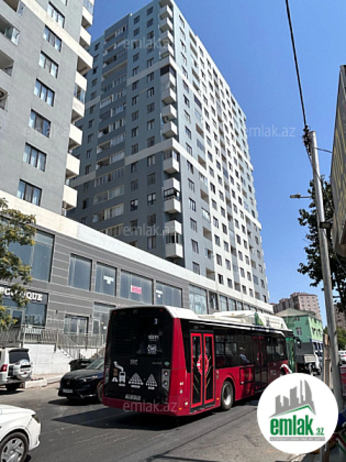 Satılır 2 otaqlı yeni tikili 70.5 m²