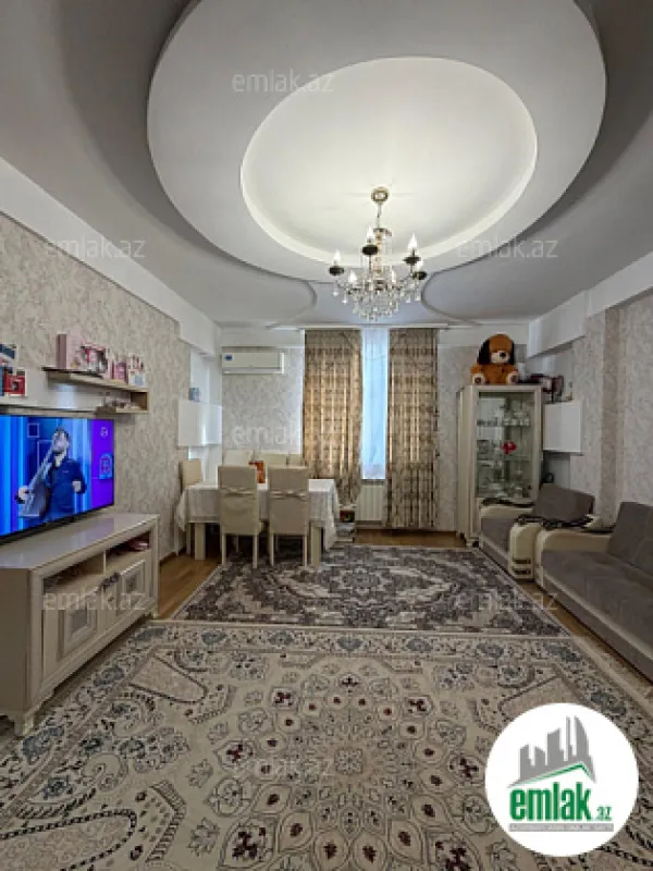 Satılır 2 otaqlı yeni tikili 75 m²