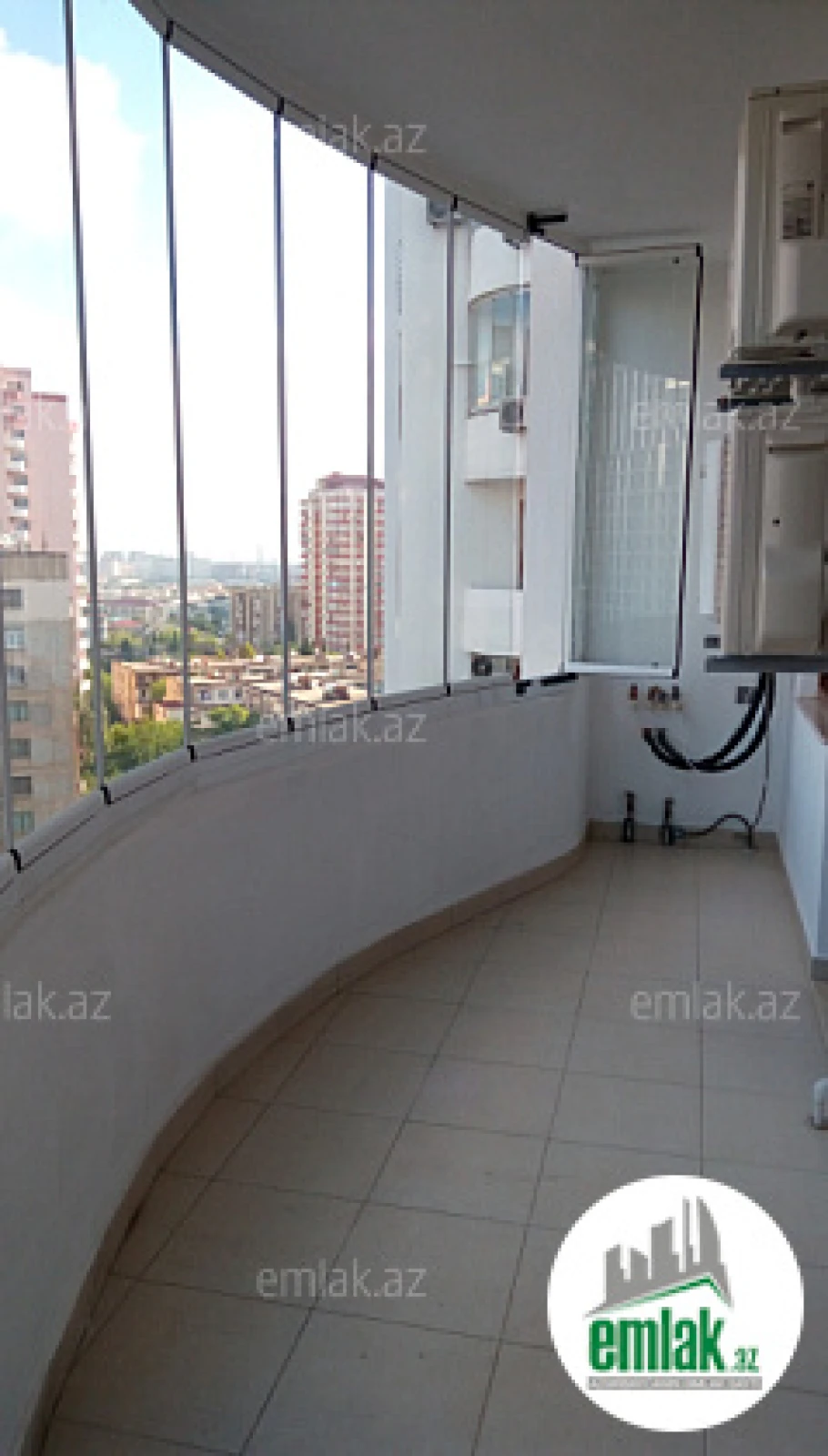 Satılır 3 otaqlı yeni tikili 140 m²