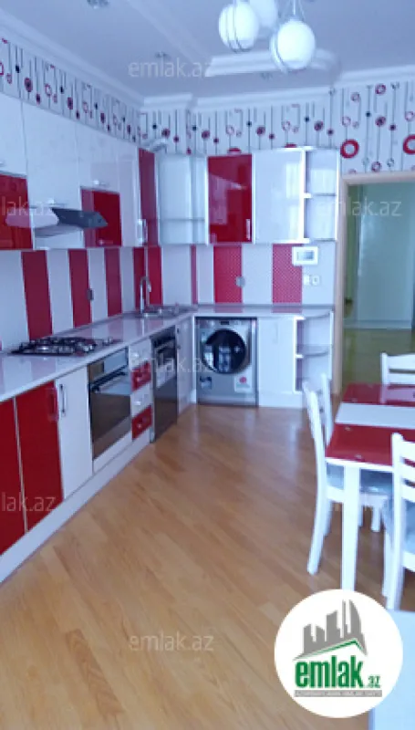 Satılır 3 otaqlı yeni tikili 140 m²