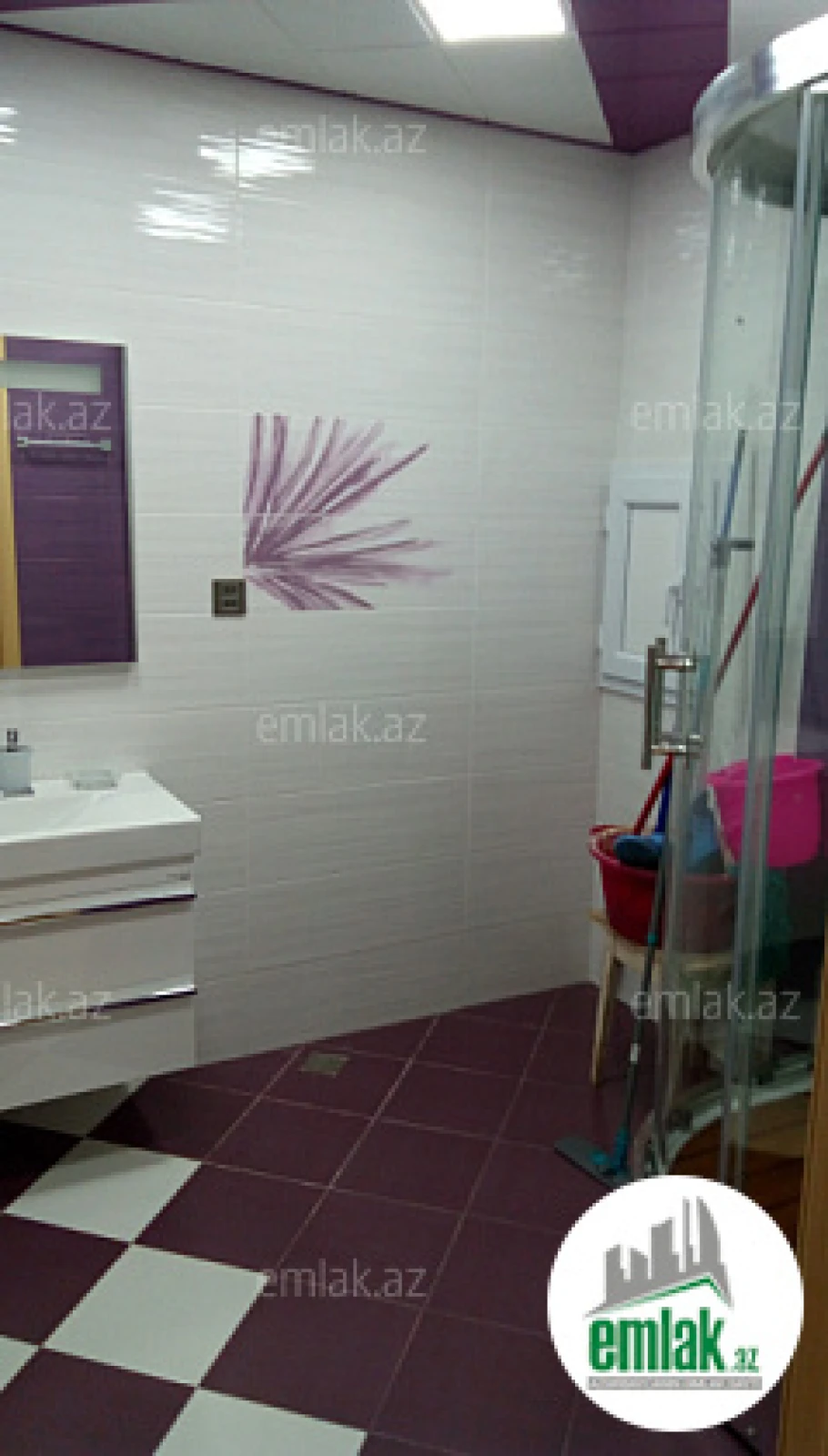 Satılır 3 otaqlı yeni tikili 140 m²