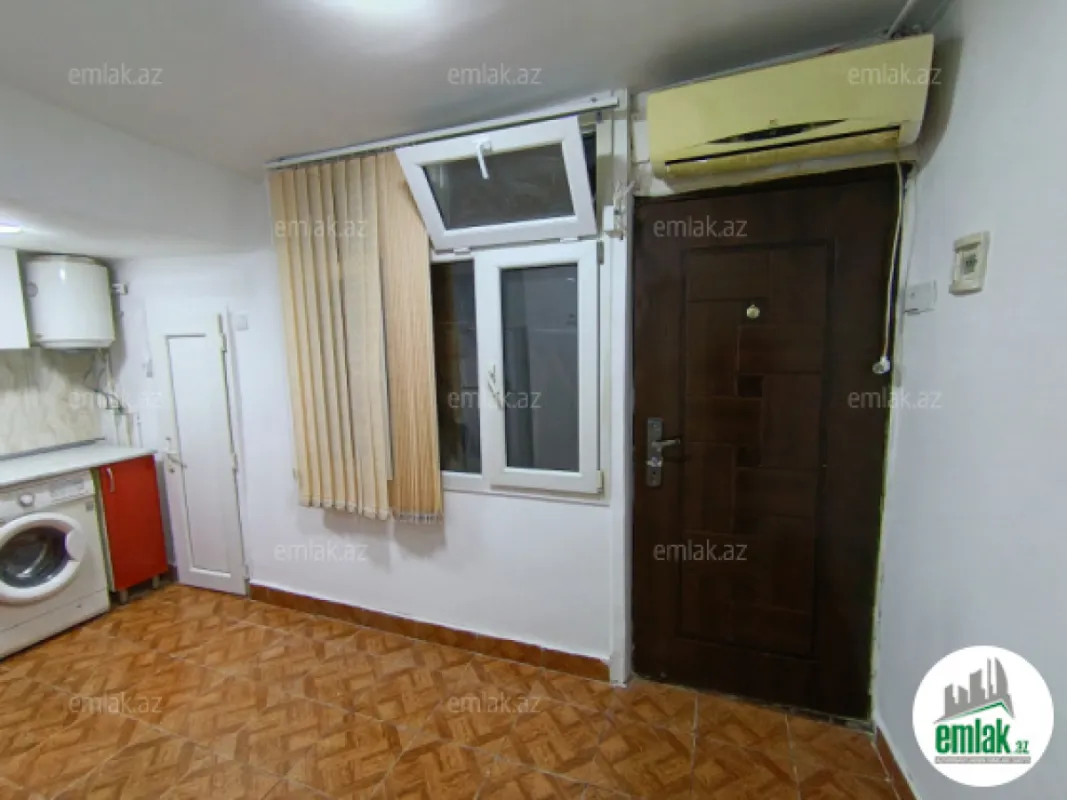 Satılır 1 otaqlı köhnə tikili 30 m²