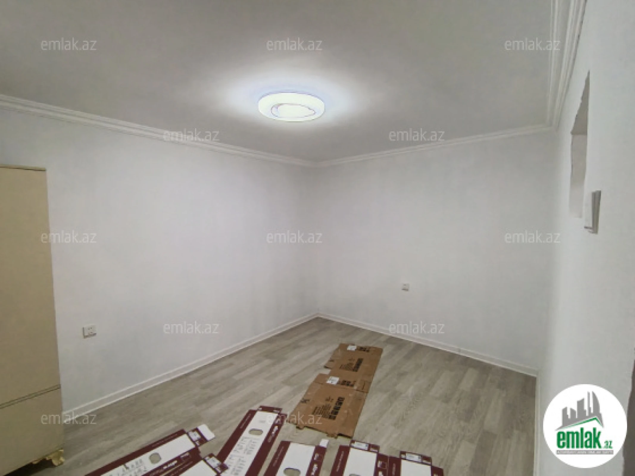 Satılır 1 otaqlı köhnə tikili 30 m²