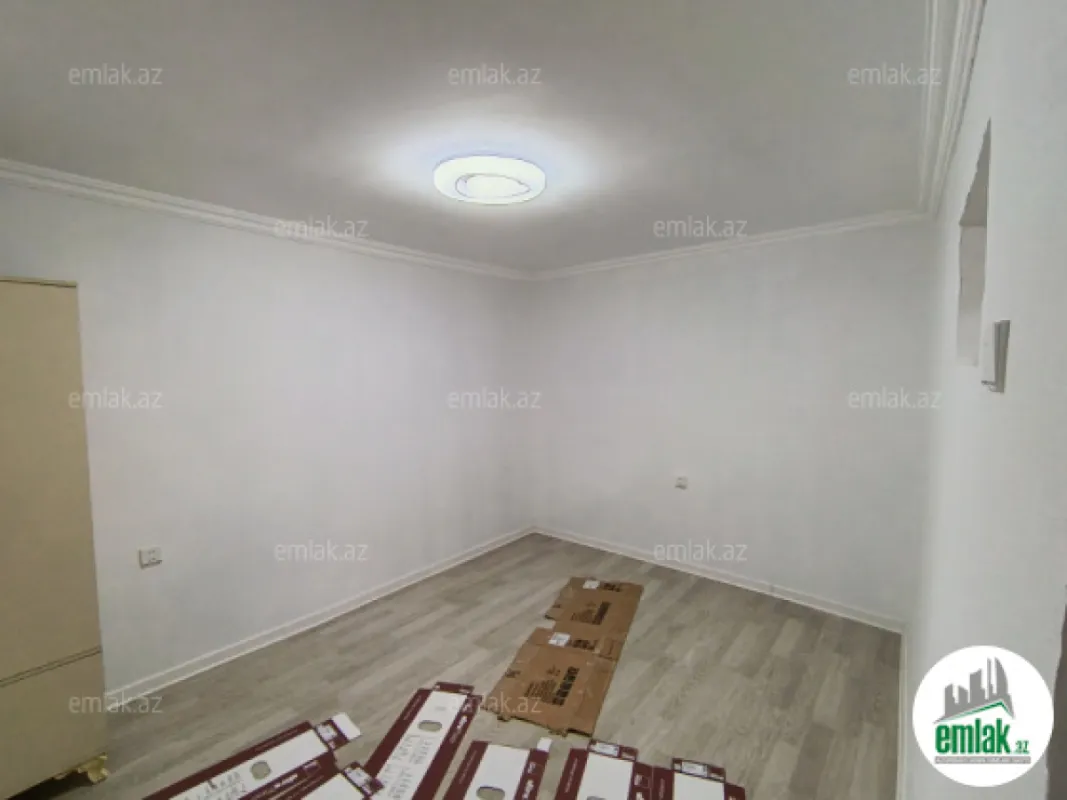 Satılır 1 otaqlı köhnə tikili 30 m²