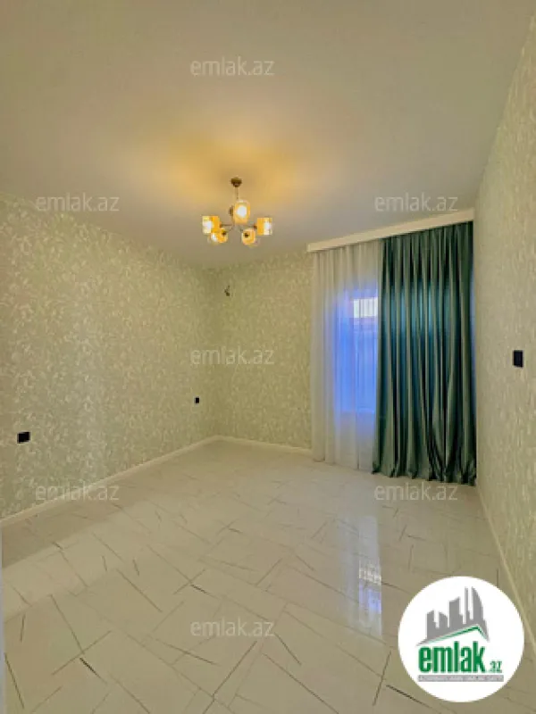 Satılır 5 otaqlı mənzil 180 m²