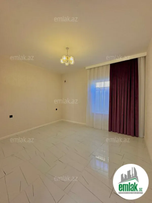 Satılır 5 otaqlı mənzil 180 m²