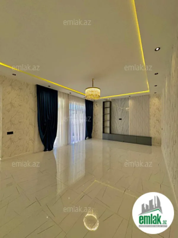 Satılır 5 otaqlı mənzil 180 m²