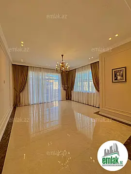 Satılır 4 otaqlı mənzil 180 m²