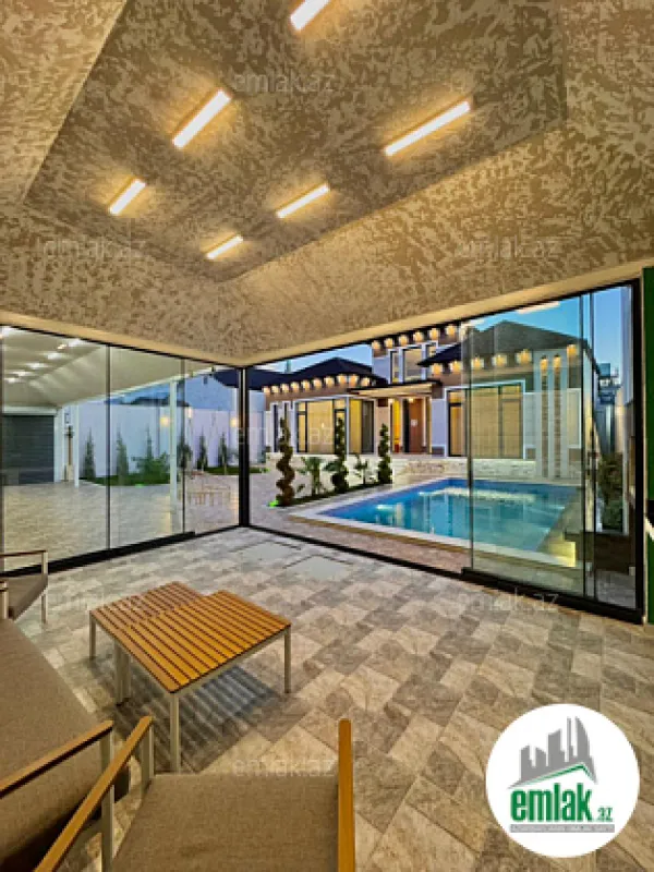 Satılır 4 otaqlı mənzil 180 m²
