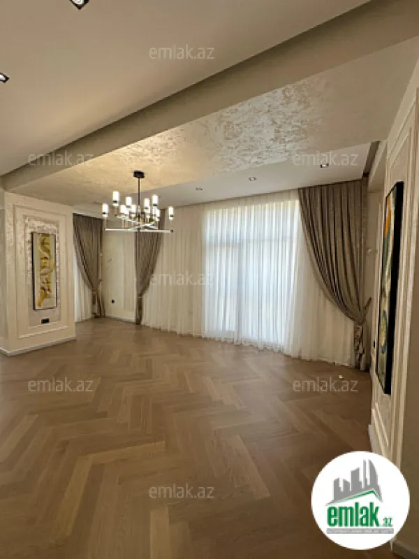 Satılır 3 otaqlı yeni tikili 118 m²