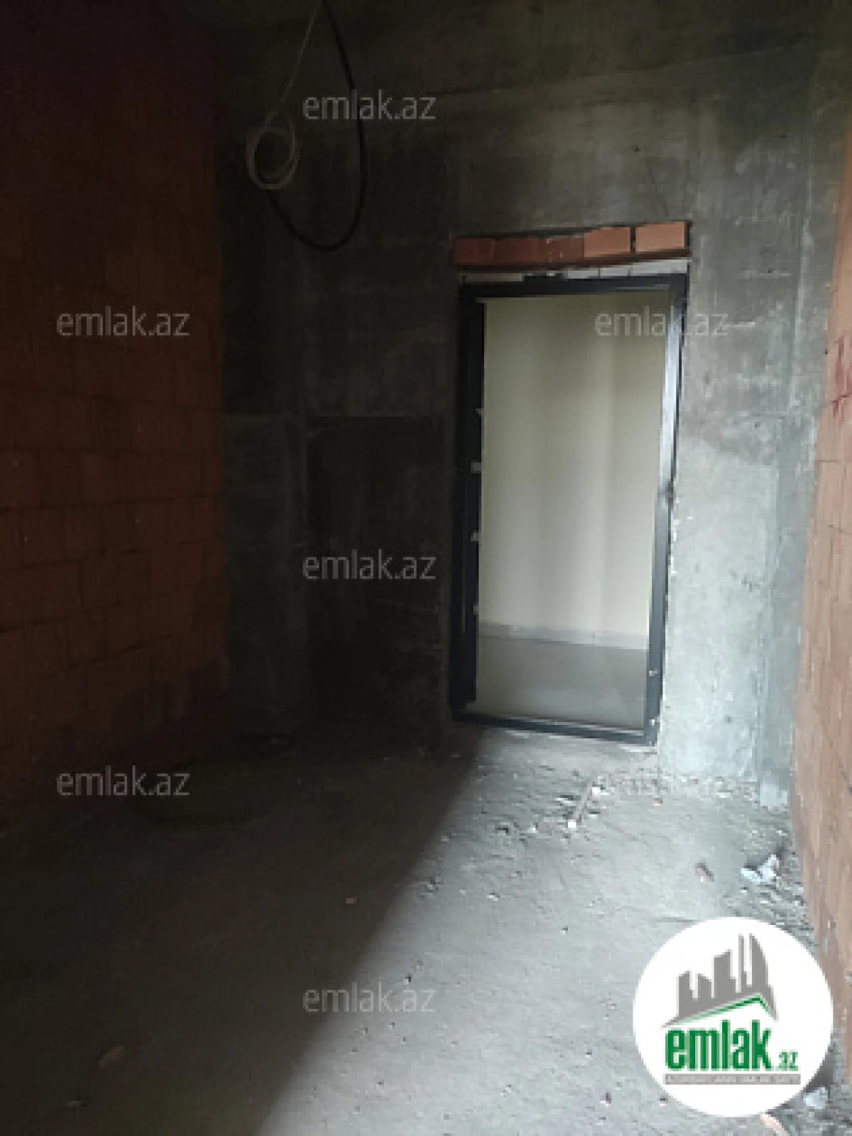 Satılır 2 otaqlı yeni tikili 65 m²