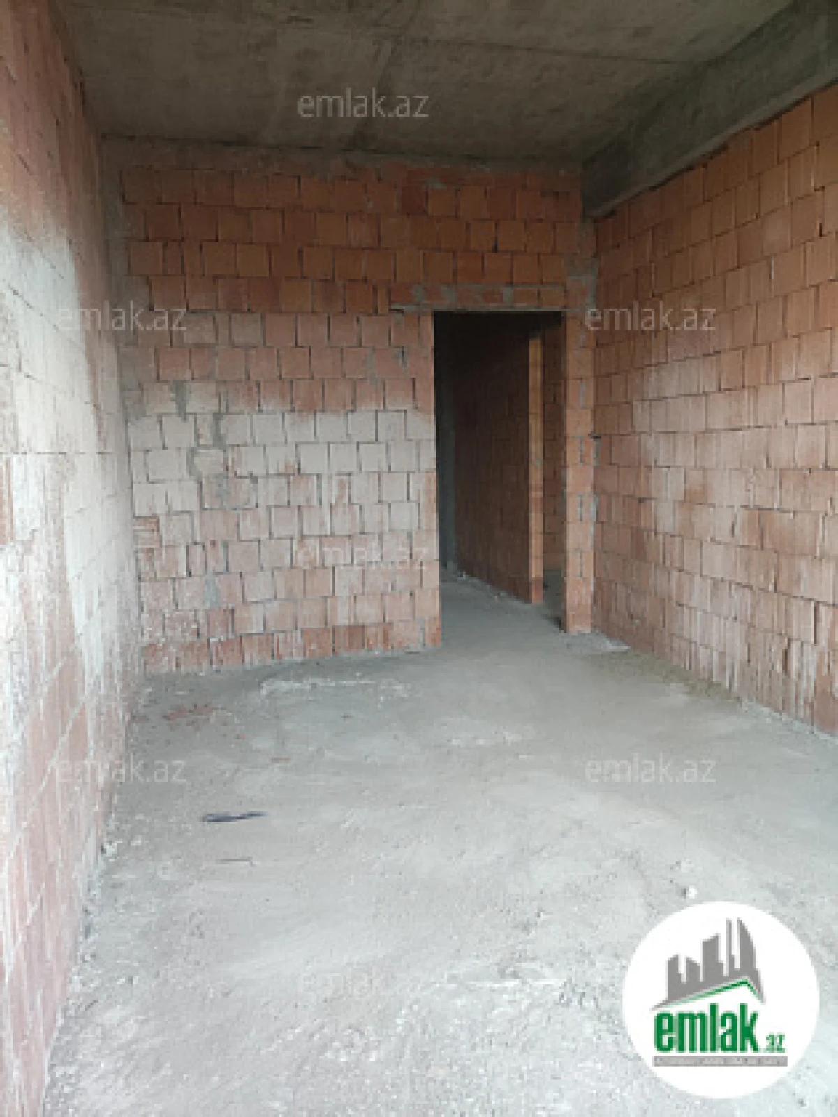 Satılır 2 otaqlı yeni tikili 65 m²