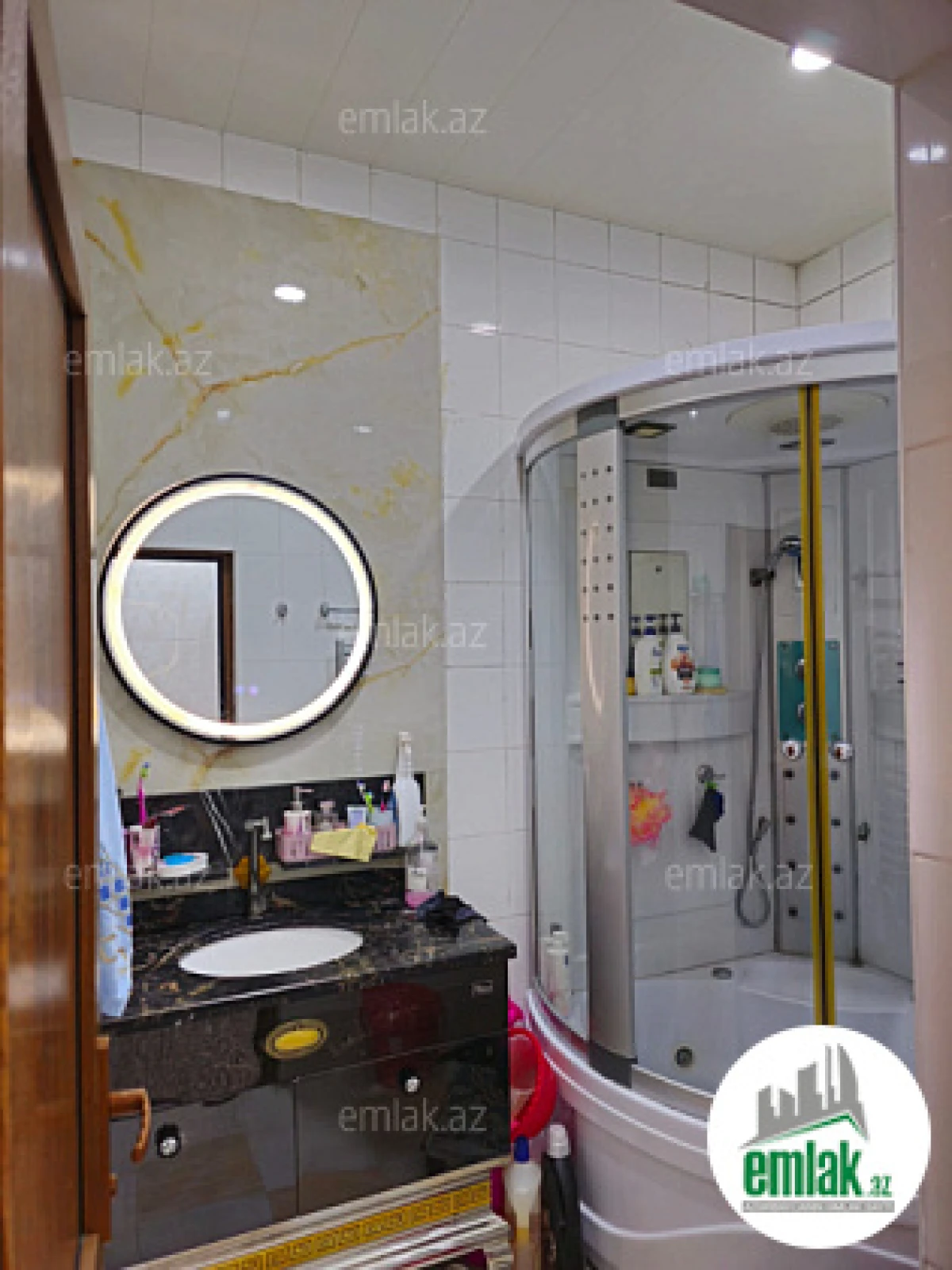 Satılır 7 otaqlı həyət evi 330 m²