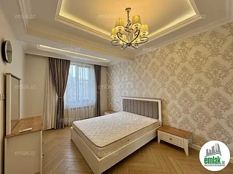 Satılır 2 otaqlı yeni tikili 80 m²