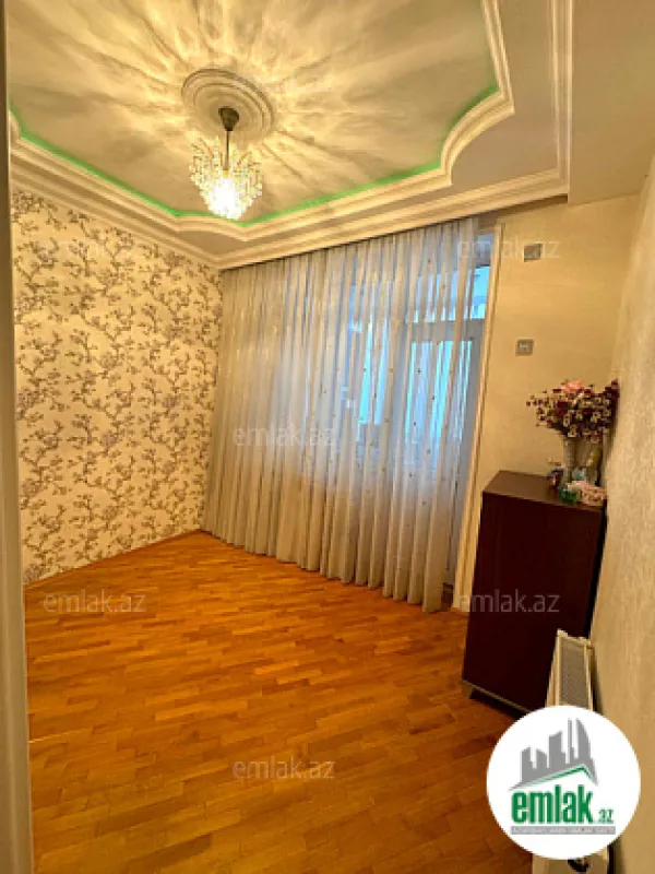 Satılır 4 otaqlı yeni tikili 120 m²