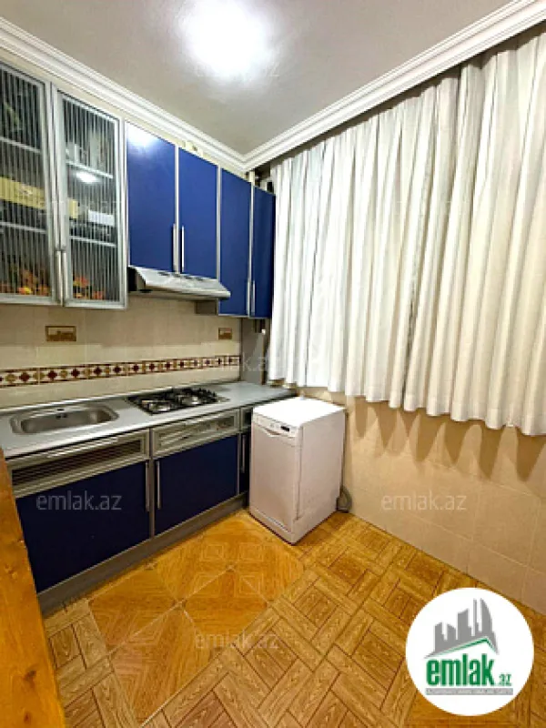 Satılır 4 otaqlı yeni tikili 120 m²