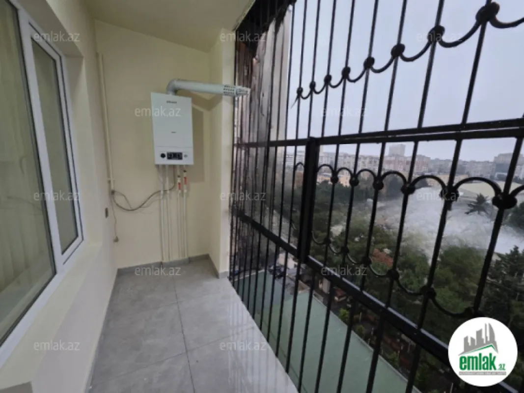 Satılır 2 otaqlı köhnə tikili 75 m²