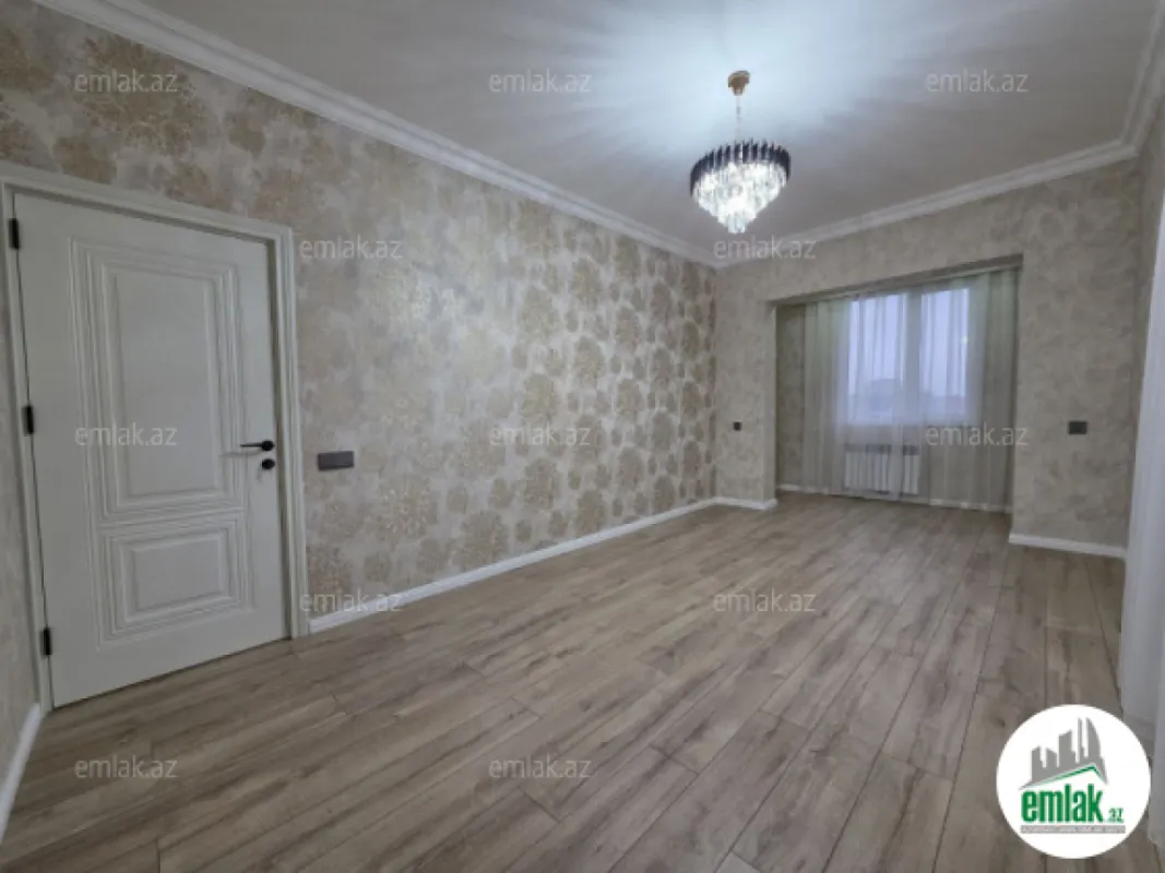 Satılır 2 otaqlı köhnə tikili 75 m²