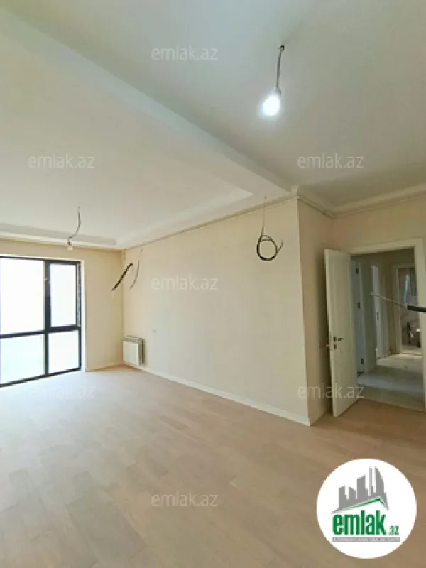 Satılır 3 otaqlı yeni tikili 75 m²