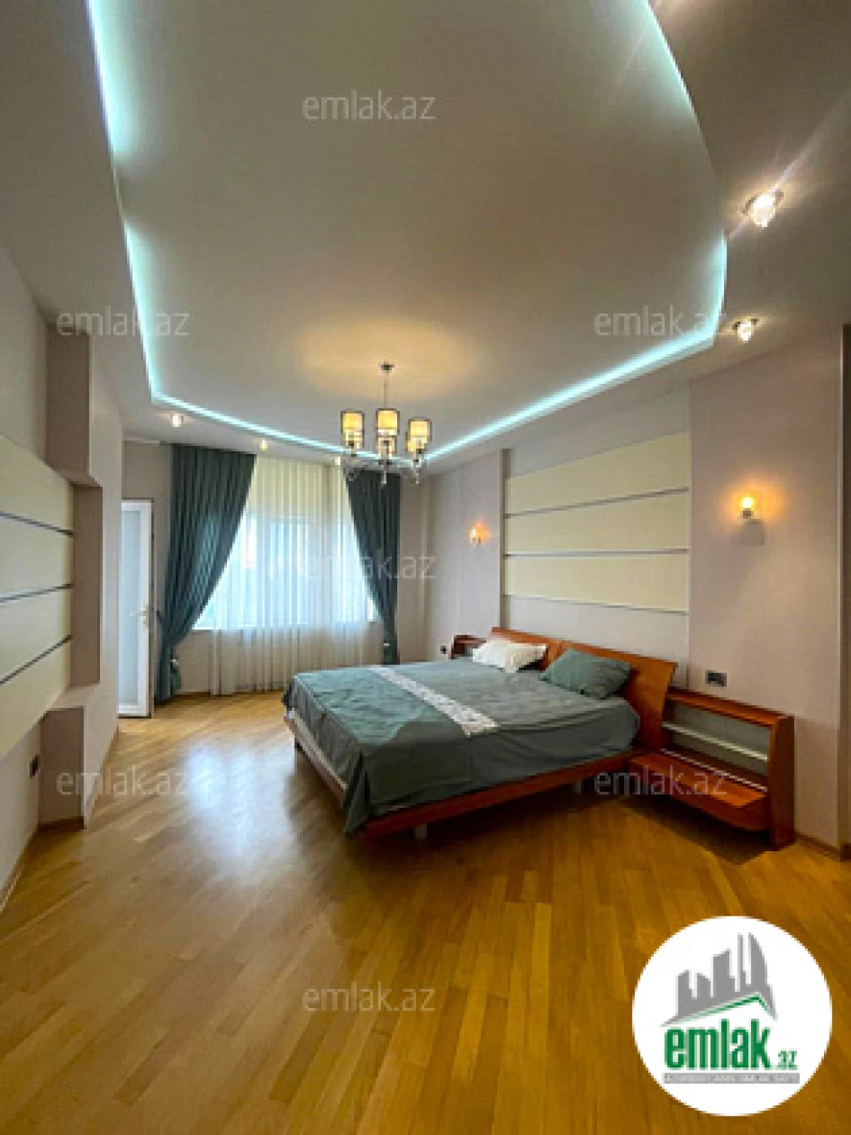Satılır 3 otaqlı yeni tikili 165 m²