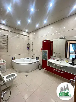Satılır 3 otaqlı yeni tikili 165 m²