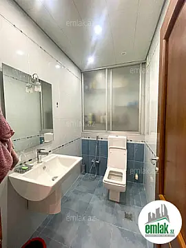Satılır 3 otaqlı yeni tikili 165 m²