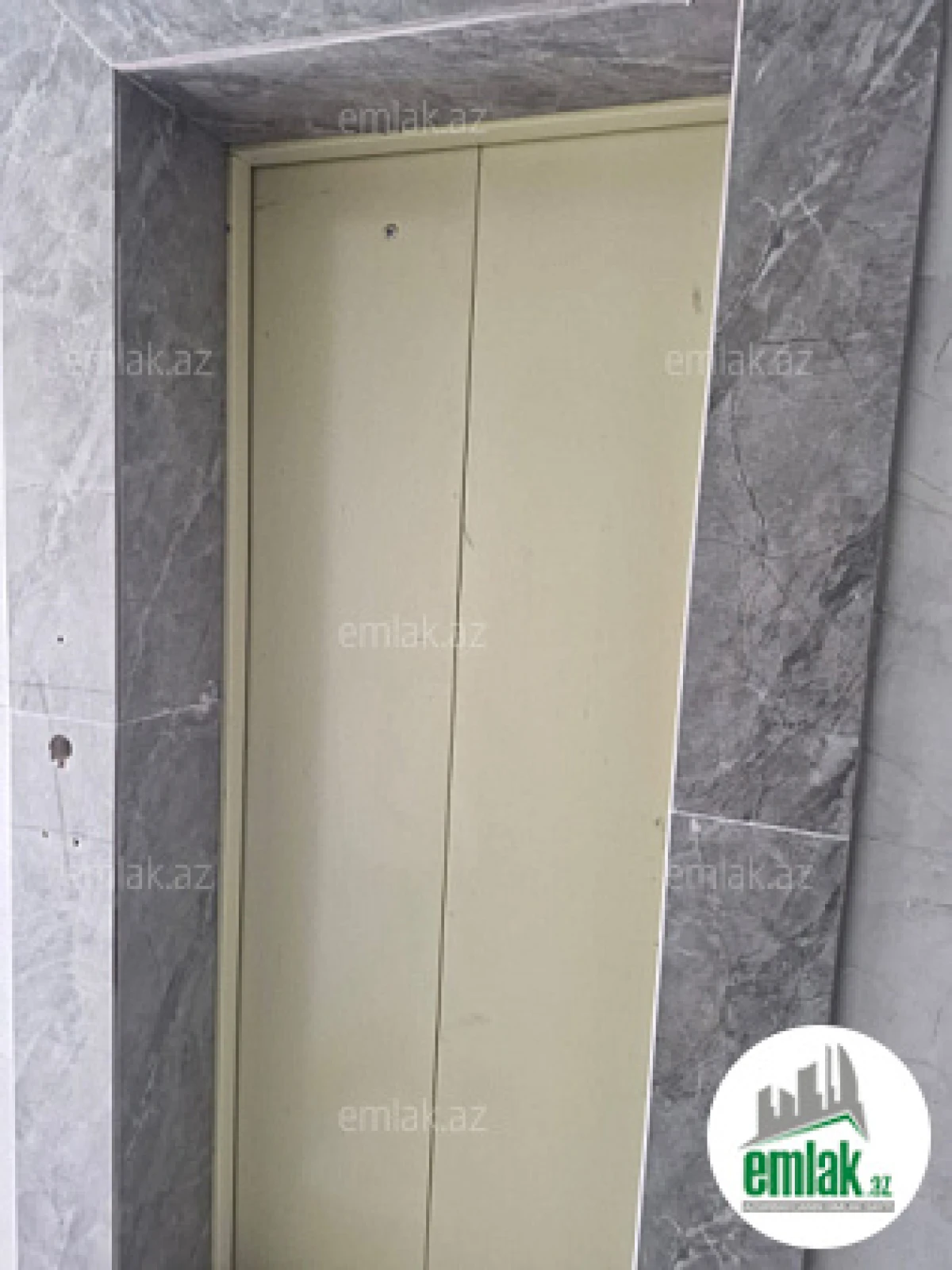 Satılır 3 otaqlı yeni tikili 55 m²