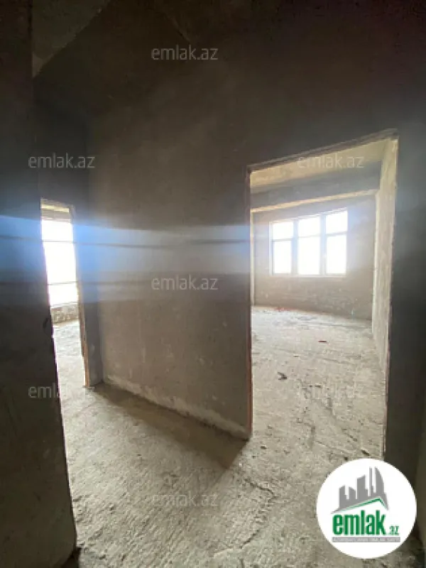 Satılır 3 otaqlı yeni tikili 120 m²