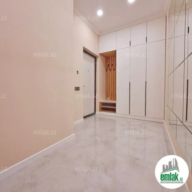 Satılır 3 otaqlı yeni tikili 92 m²