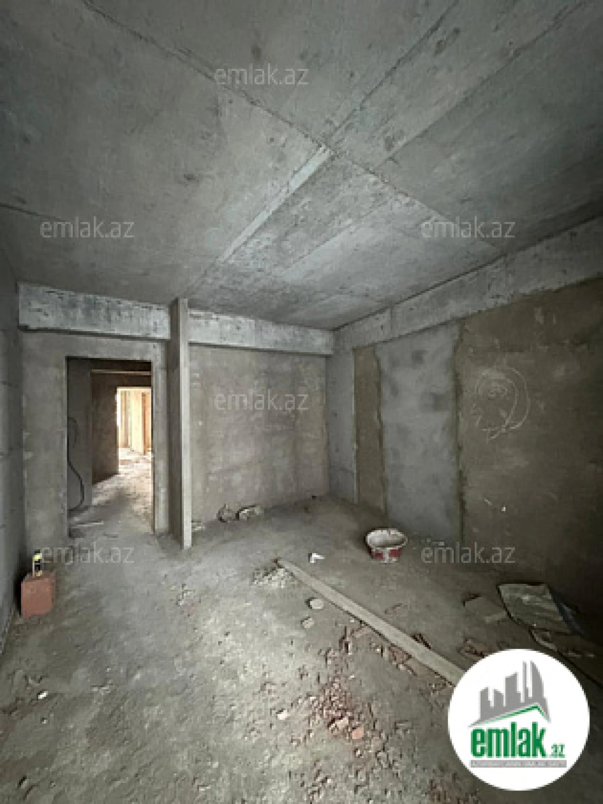 Satılır 2 otaqlı yeni tikili 92 m²