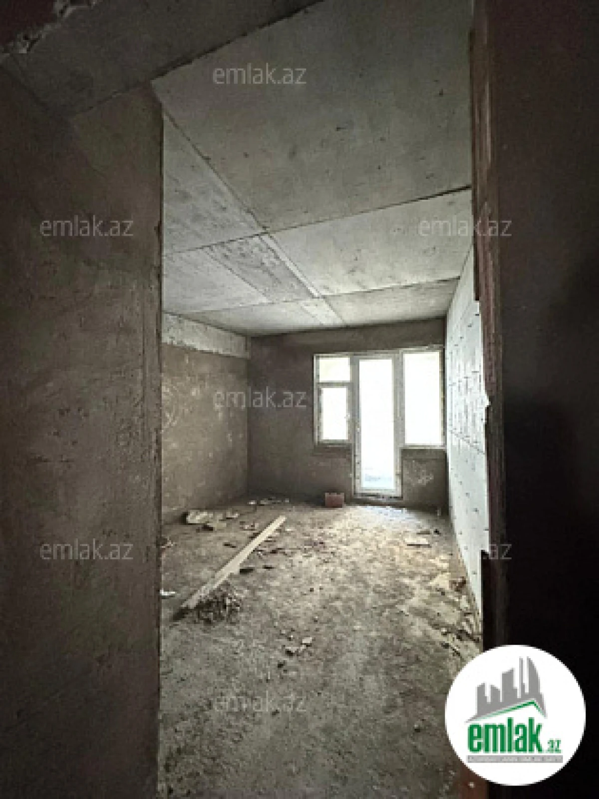 Satılır 2 otaqlı yeni tikili 92 m²