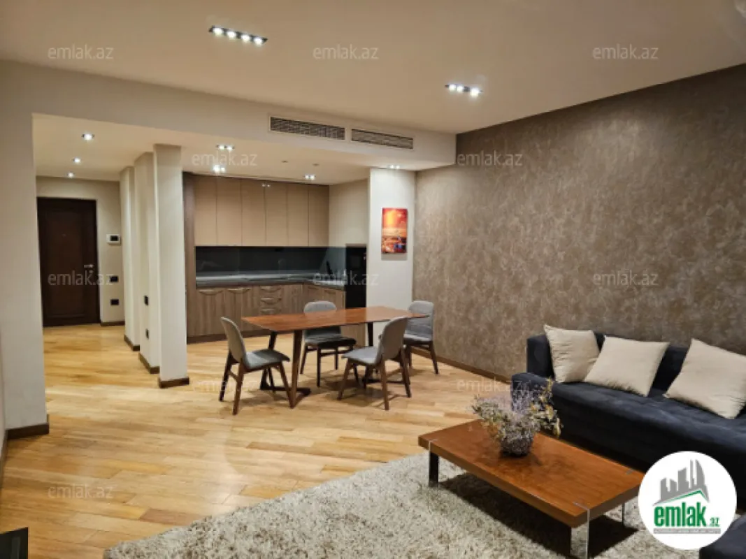 Satılır 3 otaqlı yeni tikili 114 m²
