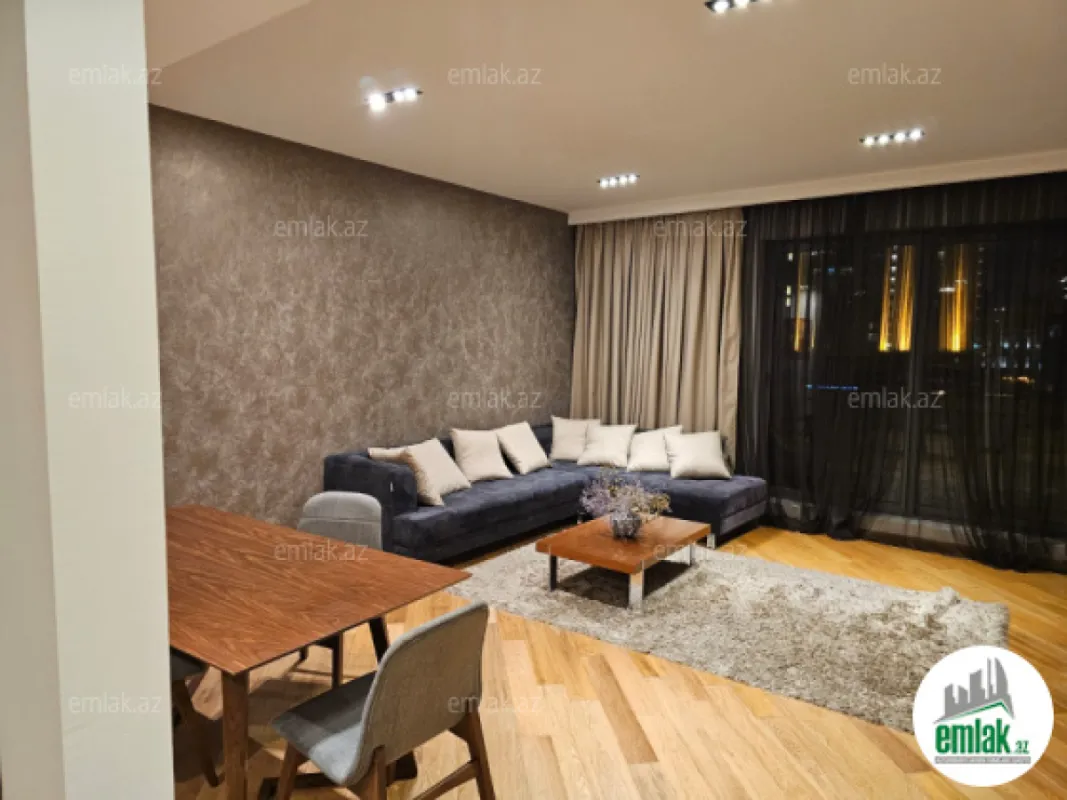 Satılır 3 otaqlı yeni tikili 114 m²