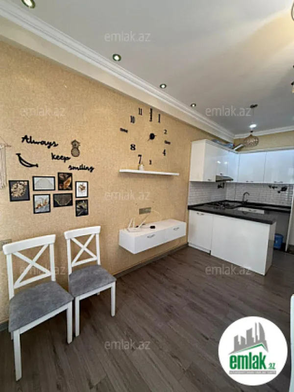 Satılır 2 otaqlı yeni tikili 60 m²
