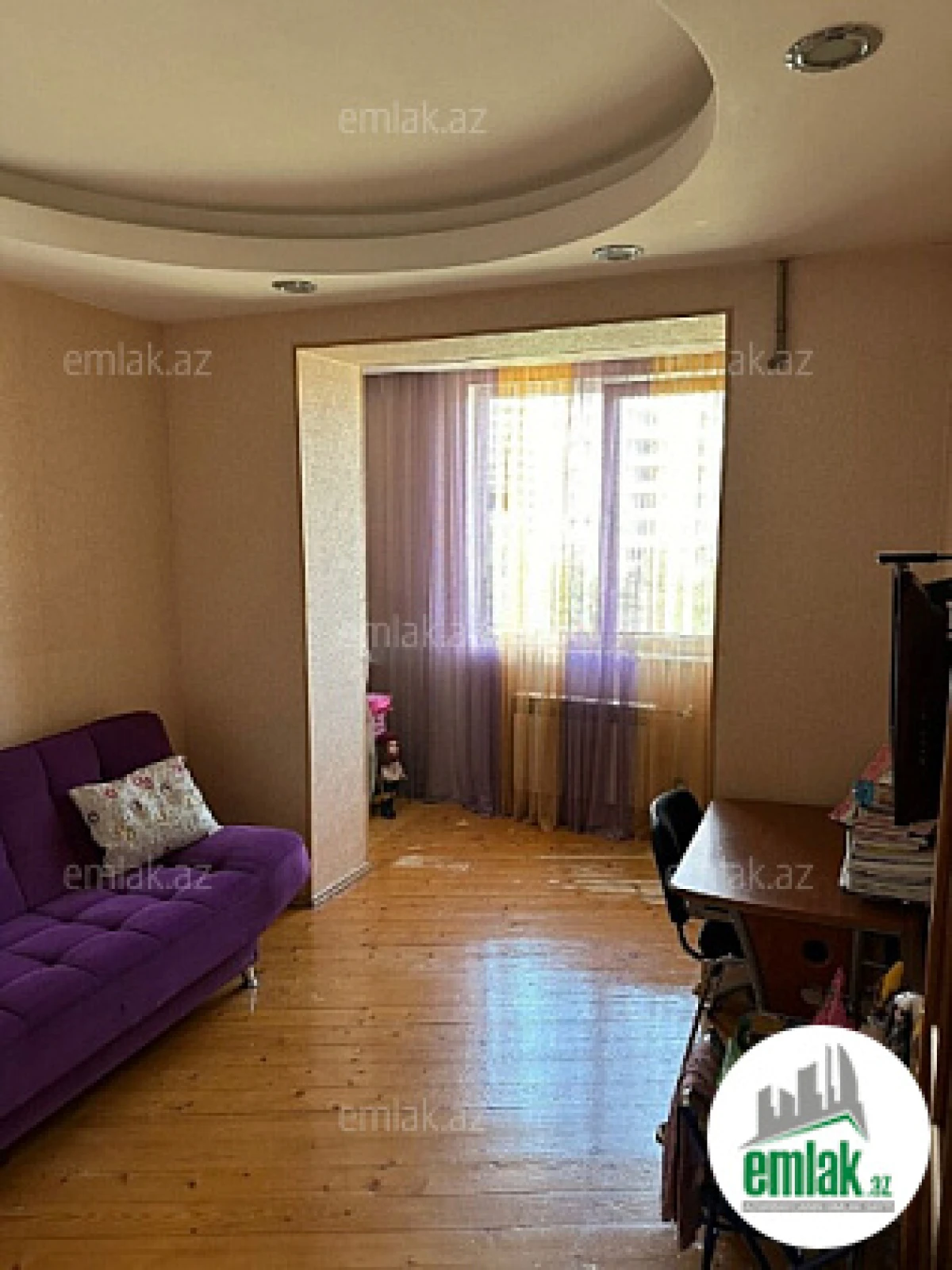 Satılır 3 otaqlı köhnə tikili 90 m²