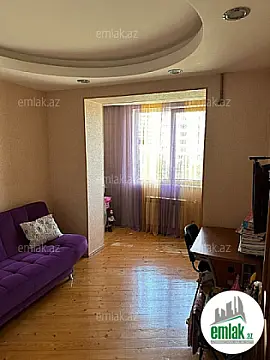 Satılır 3 otaqlı köhnə tikili 90 m²