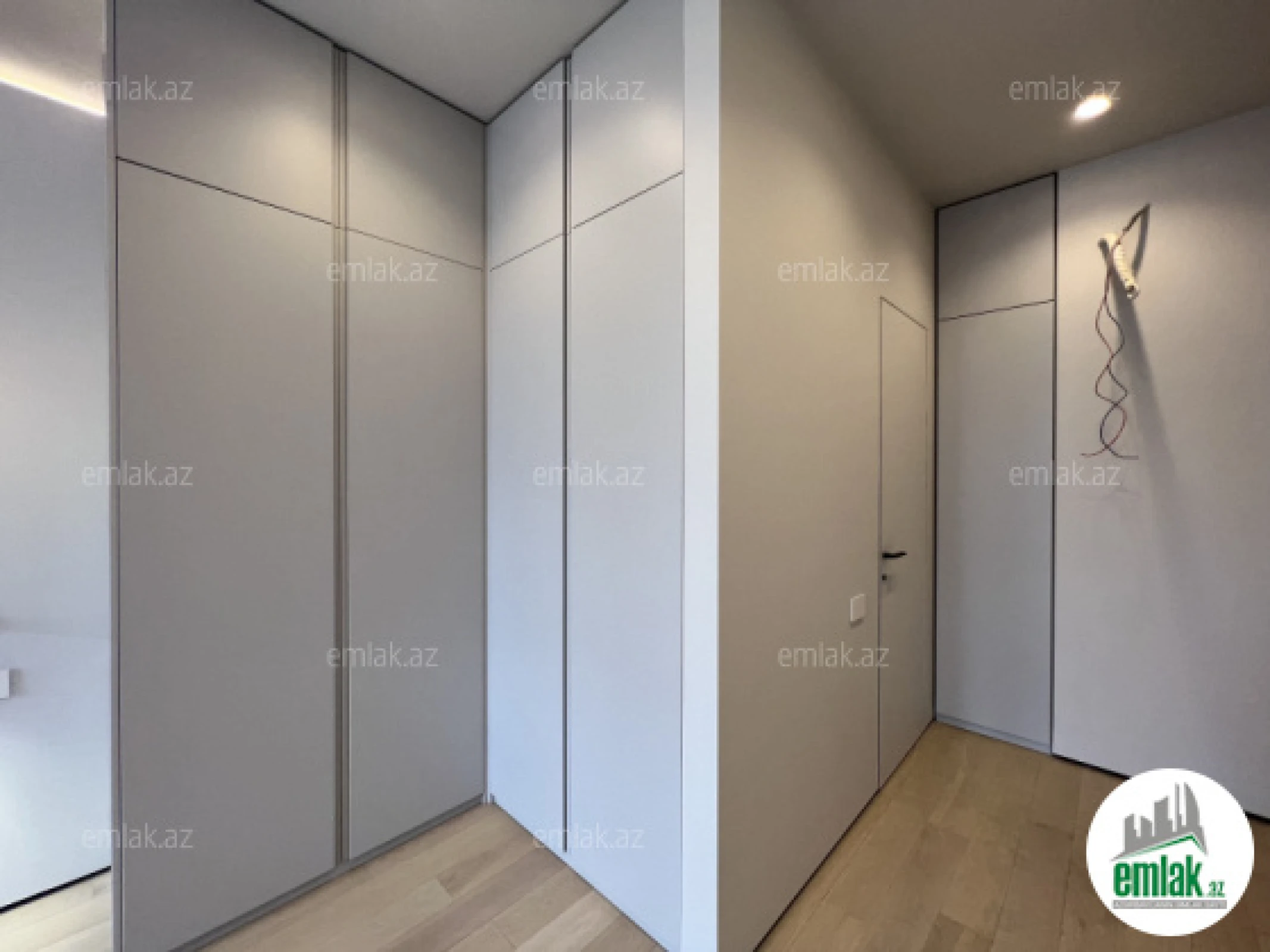Satılır 3 otaqlı yeni tikili 109 m²
