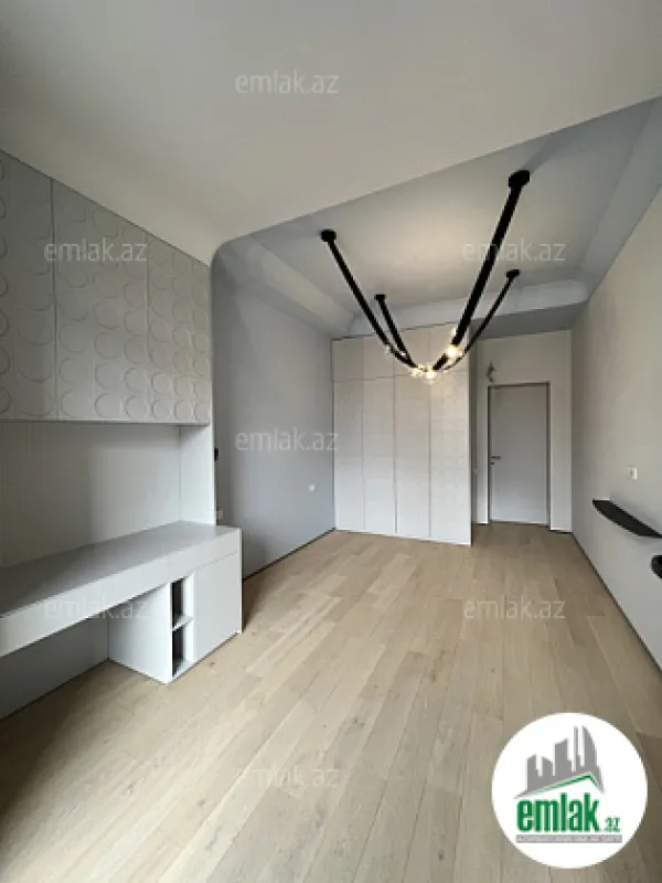 Satılır 3 otaqlı yeni tikili 109 m²