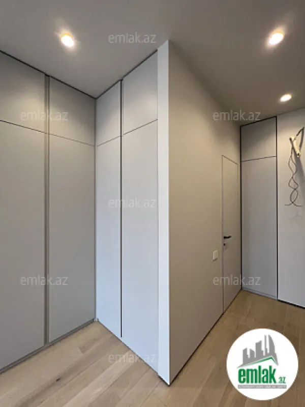Satılır 3 otaqlı yeni tikili 109 m²