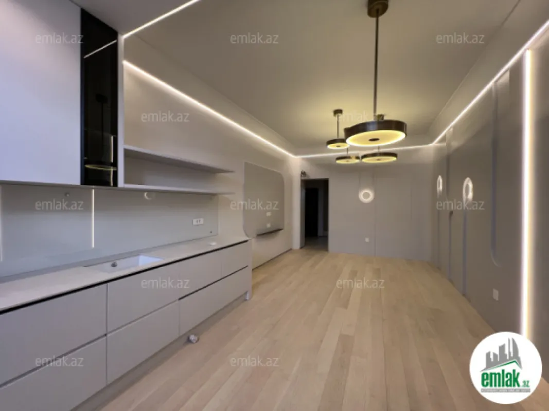 Satılır 3 otaqlı yeni tikili 109 m²