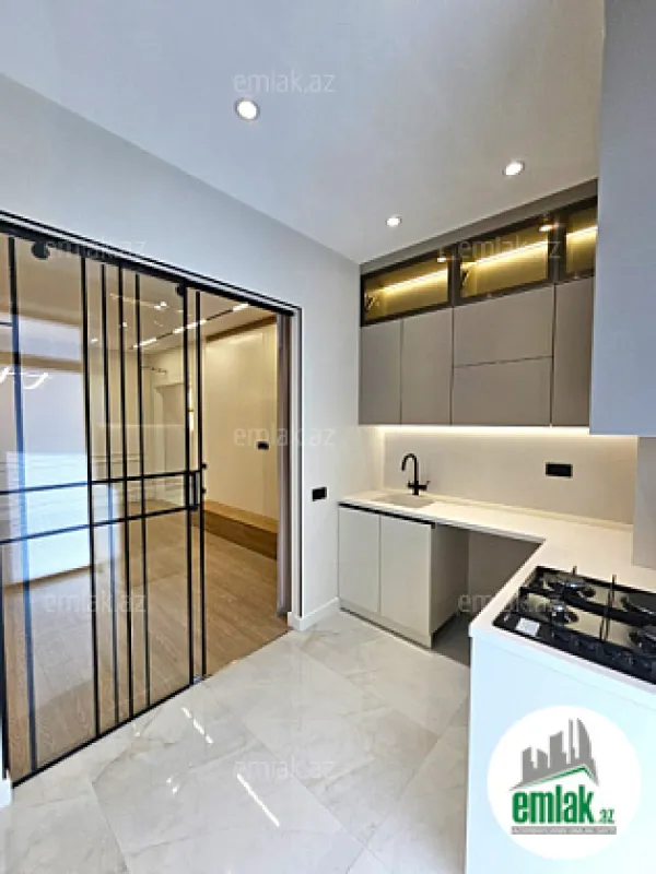 Satılır 3 otaqlı yeni tikili 103 m²