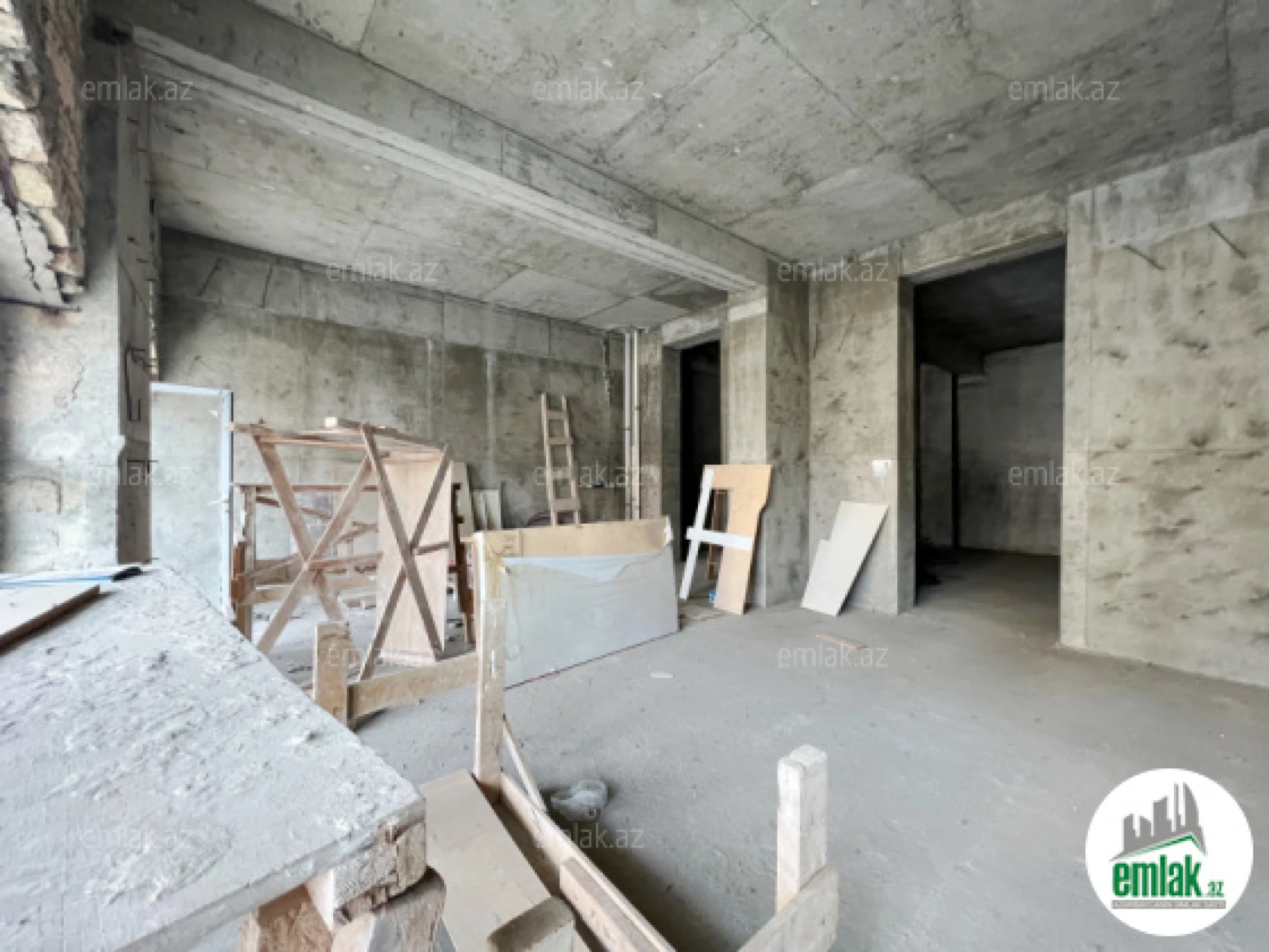 Satılır 1 otaqlı obyekt 91 m²