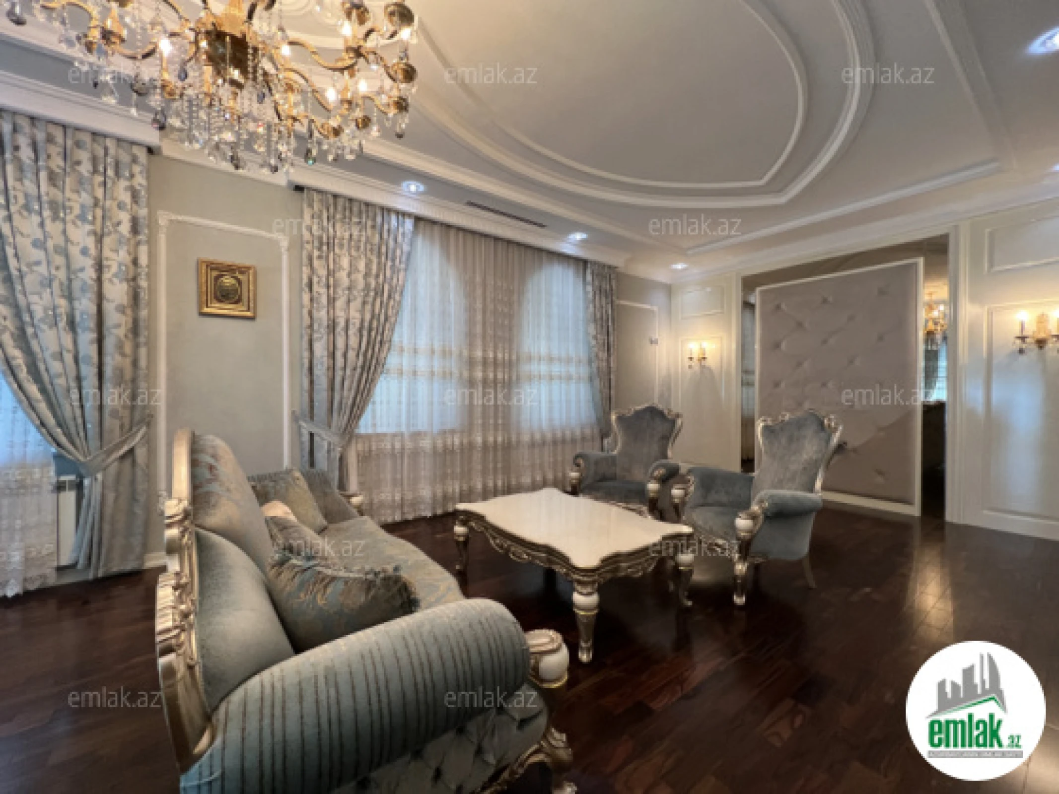 Satılır 8 otaqlı həyət evi 1000 m²