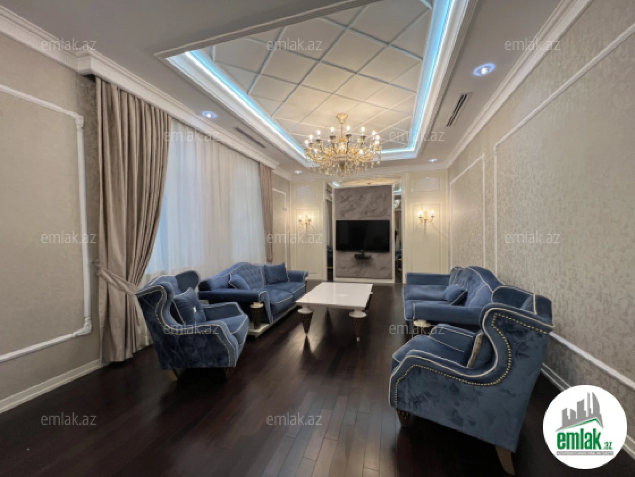 Satılır 8 otaqlı həyət evi 1000 m²