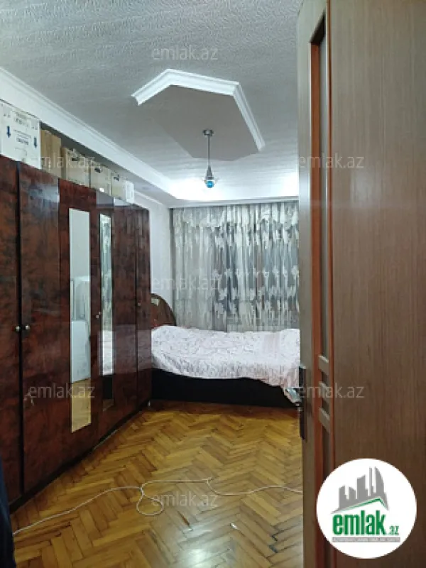 Satılır 3 otaqlı köhnə tikili 78 m²